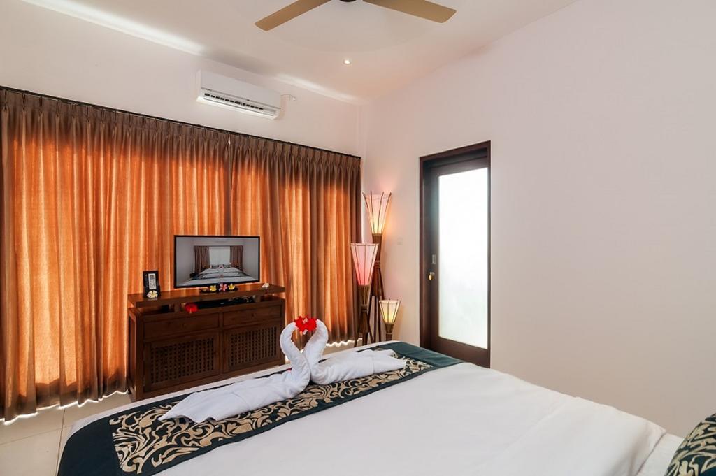 Villa Keluarga Nusa Lembongan Rum bild